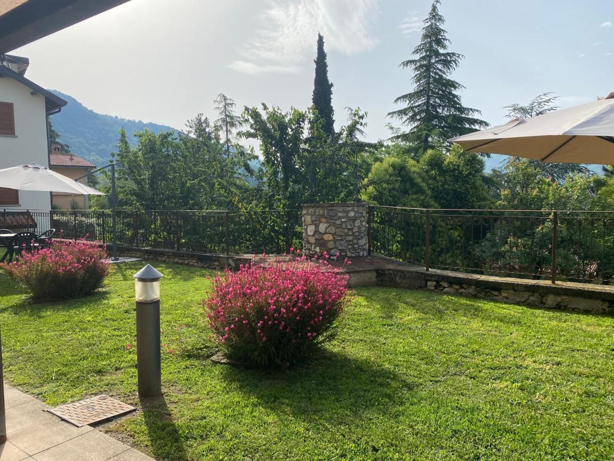 Residence Delle Tre Corone Trescore Balneario Exteriör bild